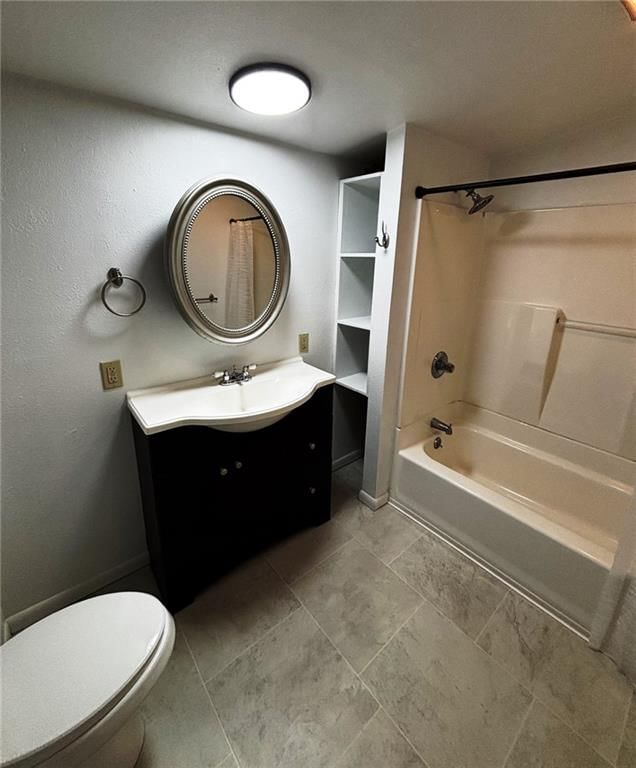 514 N Garfield Avenue — photo 14