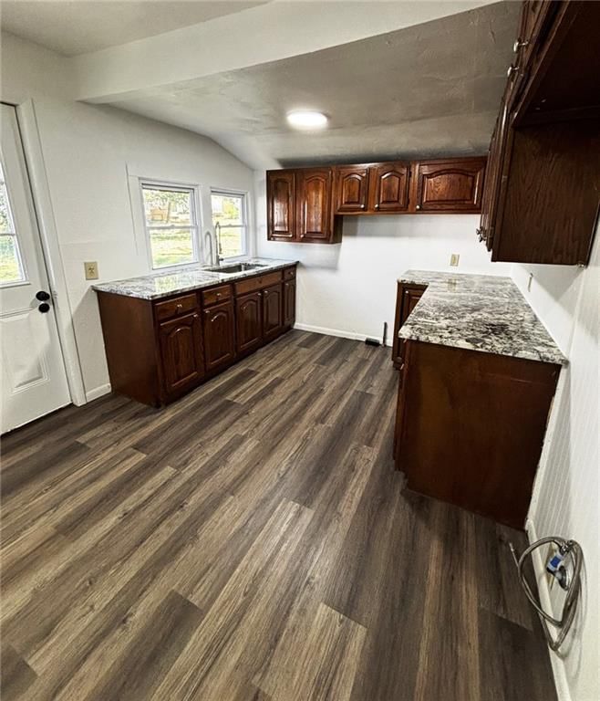 514 N Garfield Avenue — photo 16