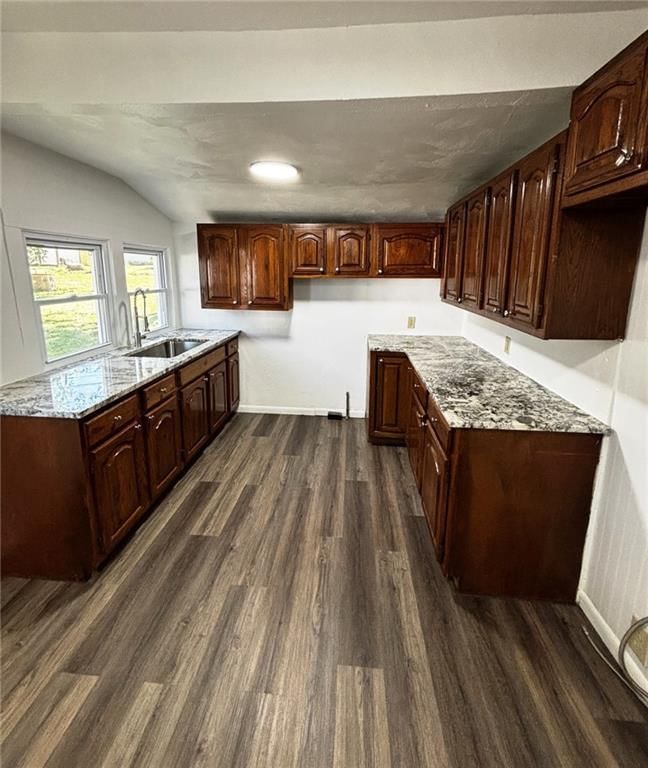514 N Garfield Avenue — photo 17