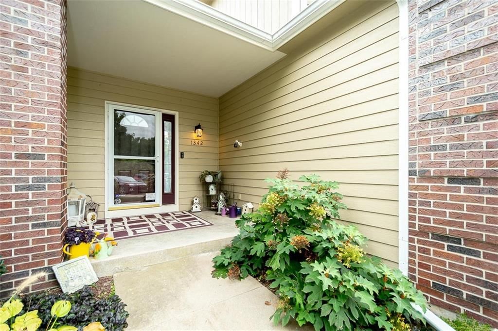 1342 S Redbud Street — photo 4