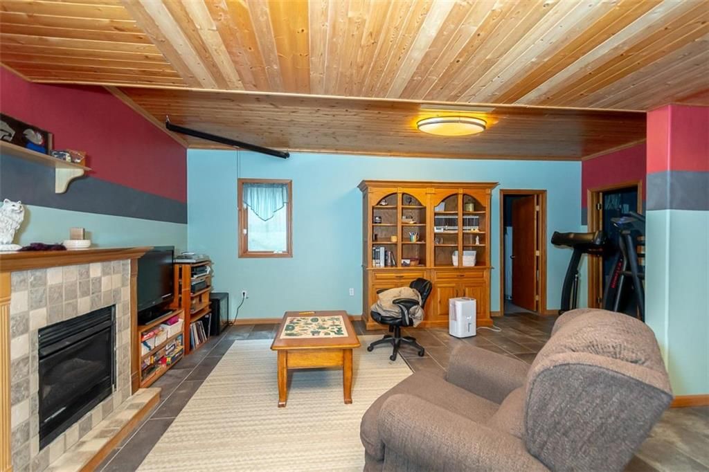 1342 S Redbud Street — photo 51