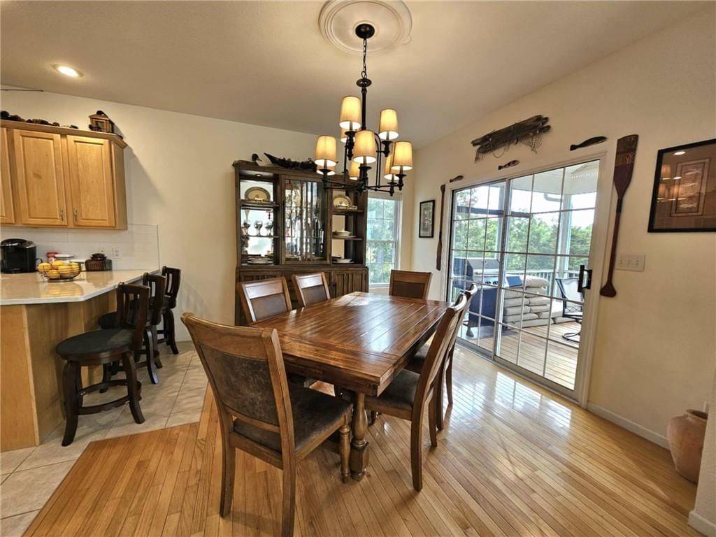 528 West End Circle — photo 17