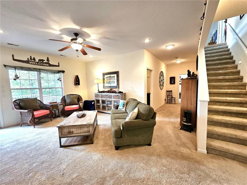 528 West End Circle — photo 33