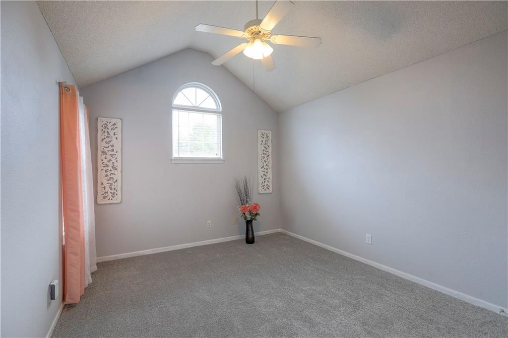 1407 SE Norwood Drive — photo 27