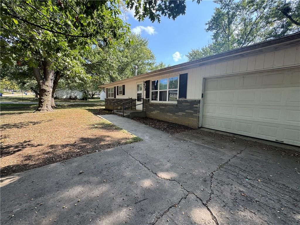603 Warren Street — photo 14