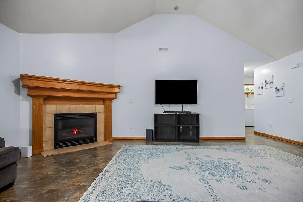 501 SW Creek Ridge Drive — photo 8