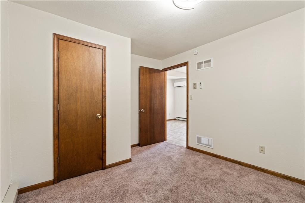 307 N Bradley Street — photo 23