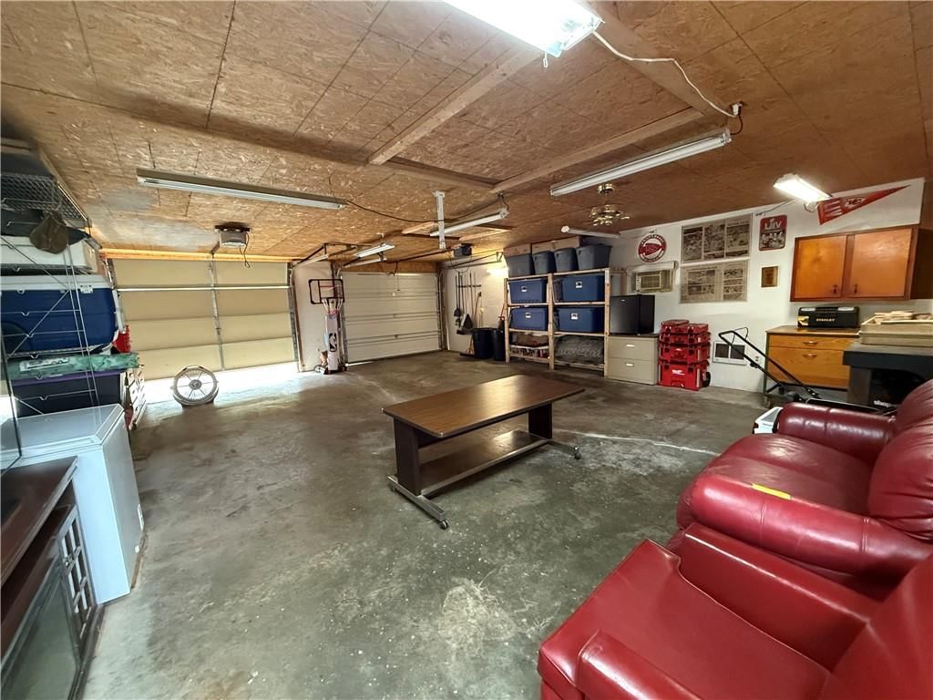 1612 Commercial Street — photo 26
