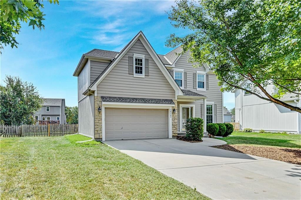 14165 W 149th Terrace, Olathe, KS