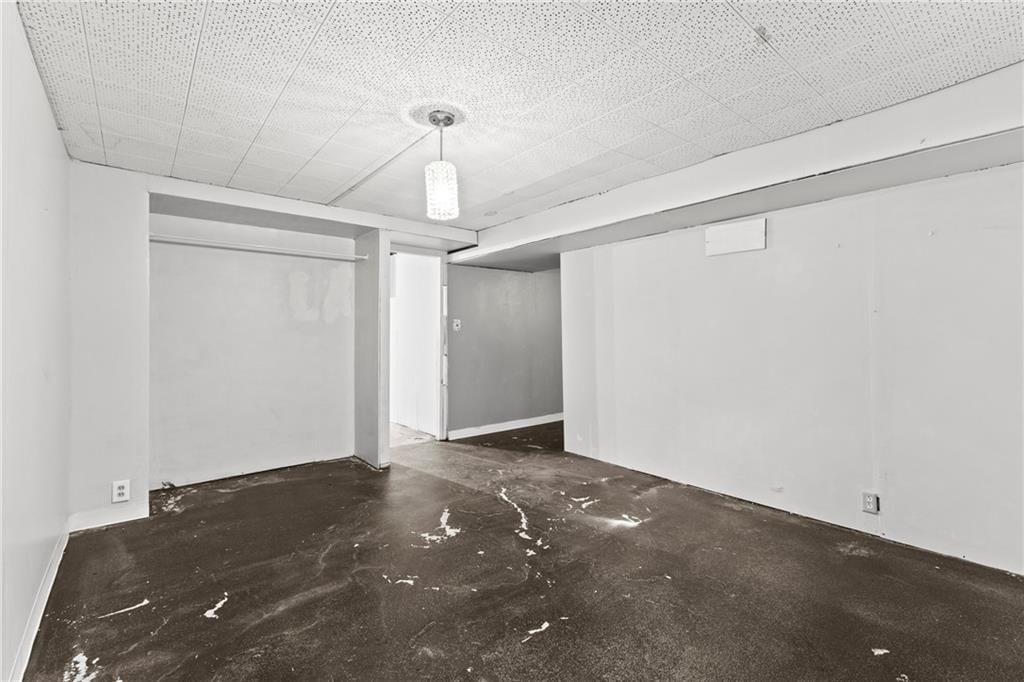 1844 Ottawa Street — photo 29