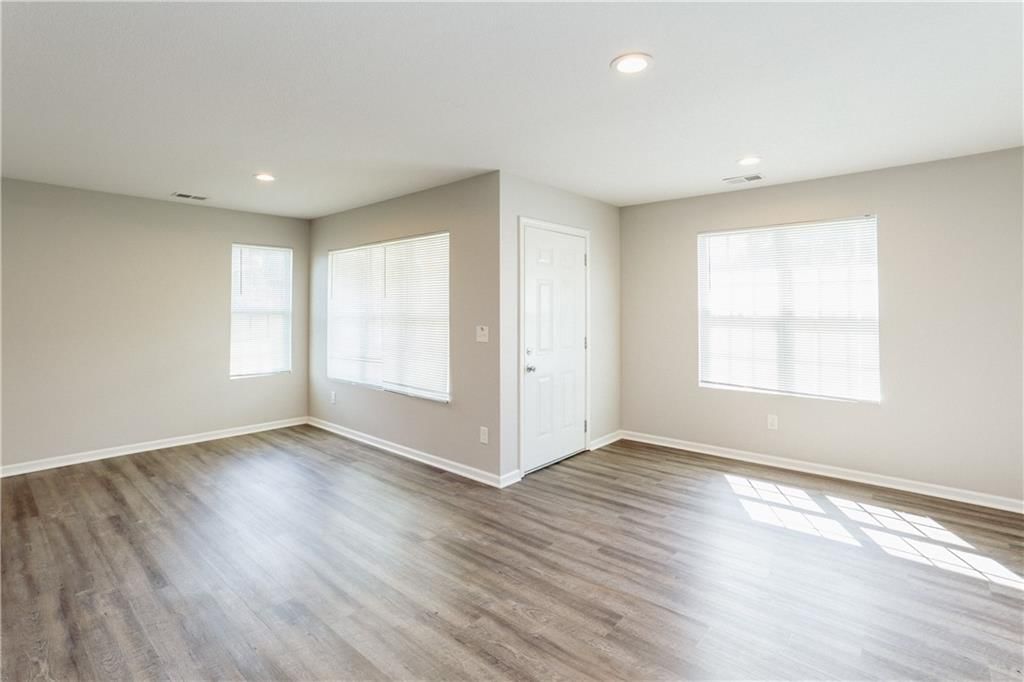 10717 E 46th Terrace — photo 17