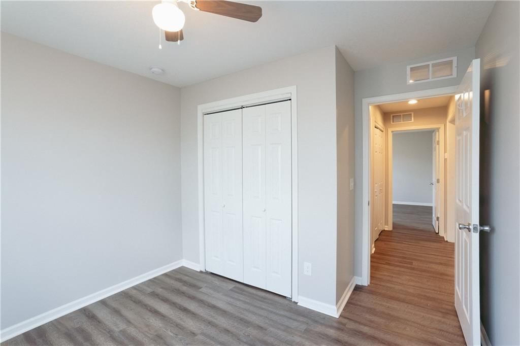 10717 E 46th Terrace — photo 7