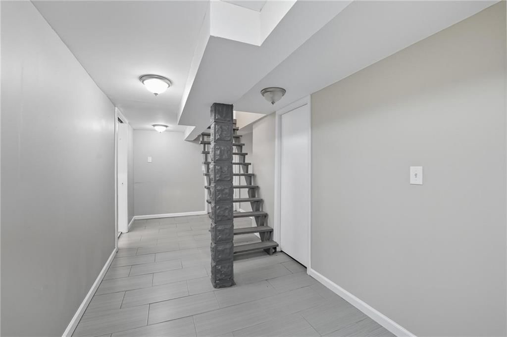 206 Groom Street — photo 20