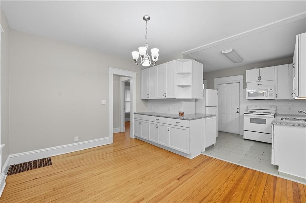 206 Groom Street — photo 5