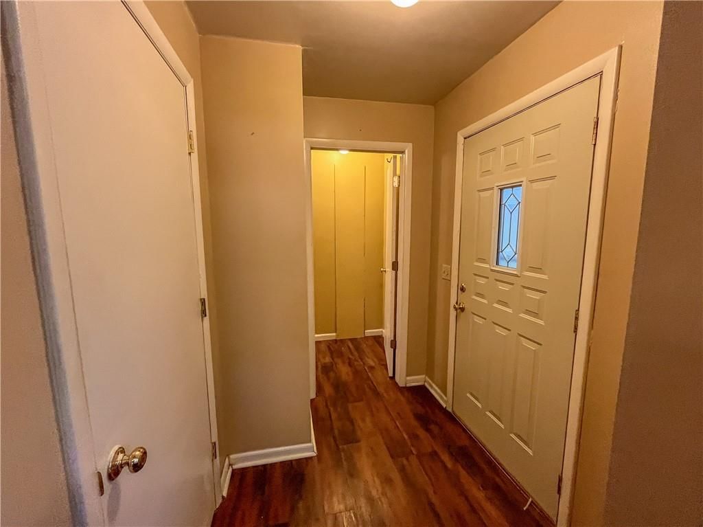805 E Hazelwood Street — photo 10