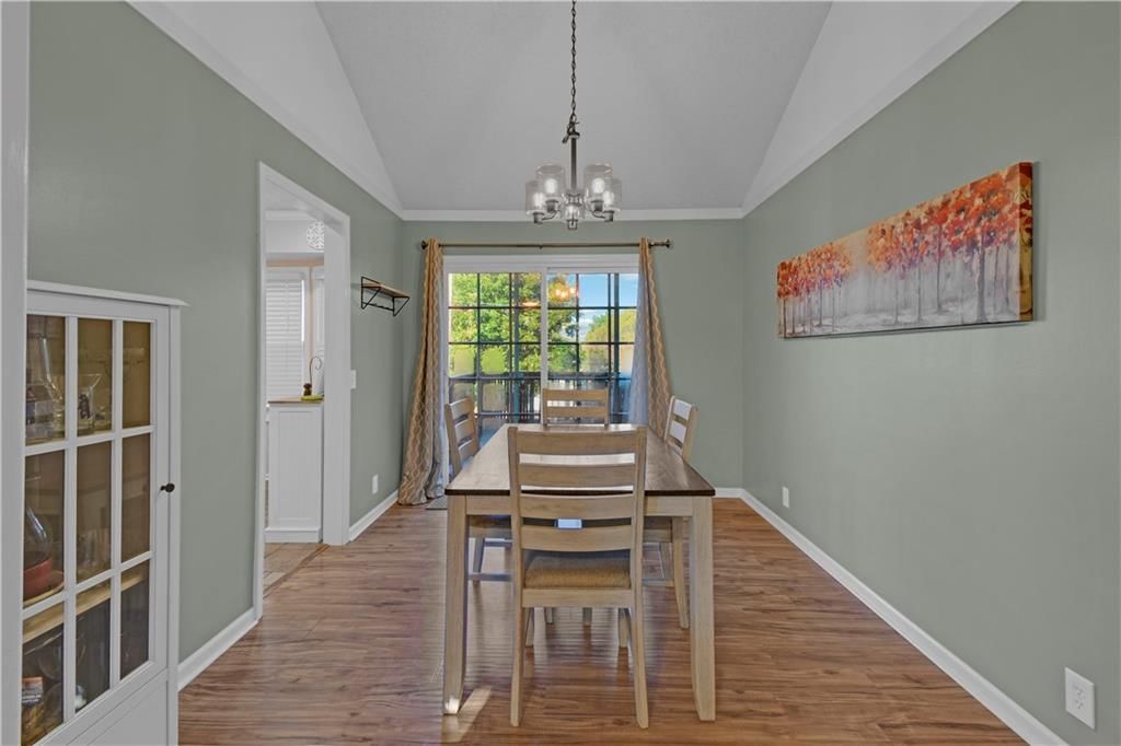 812 S Cedar Street — photo 13