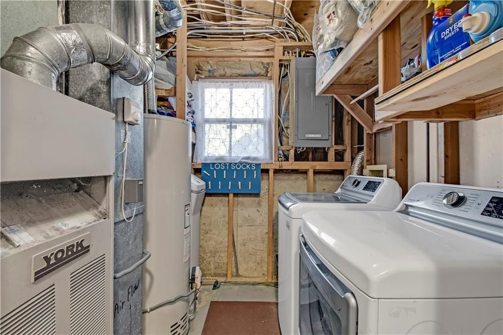 812 S Cedar Street — photo 26