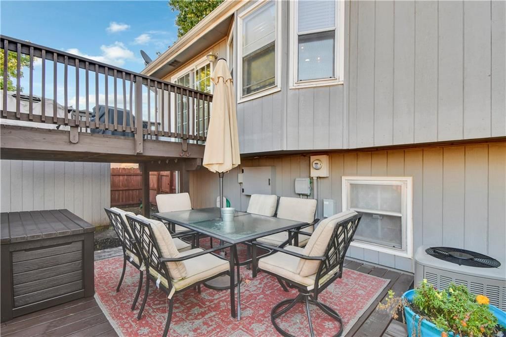 812 S Cedar Street — photo 27