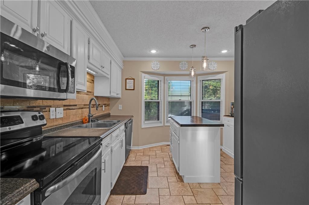 812 S Cedar Street — photo 8
