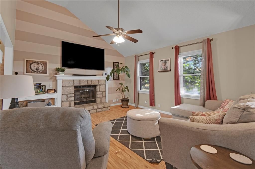 812 S Cedar Street — photo 10