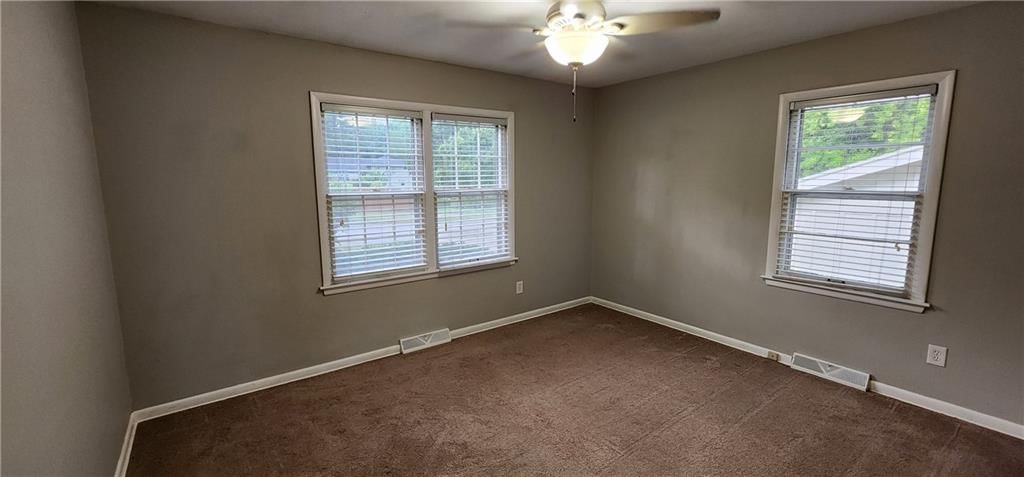 8417 W 91st Street — photo 13