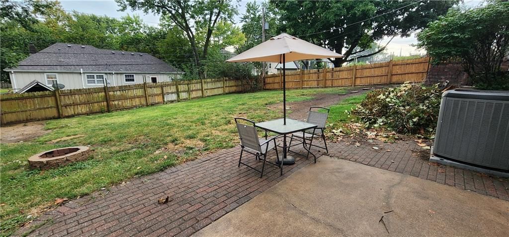 8417 W 91st Street — photo 31