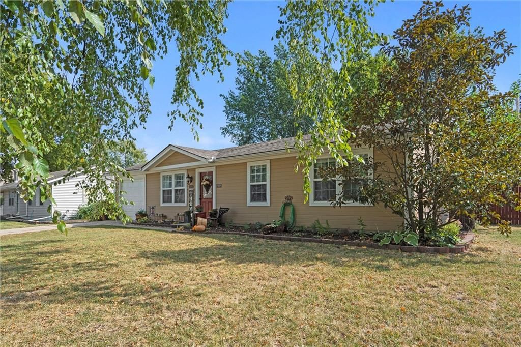 1115 NE Columbus Street — photo 3