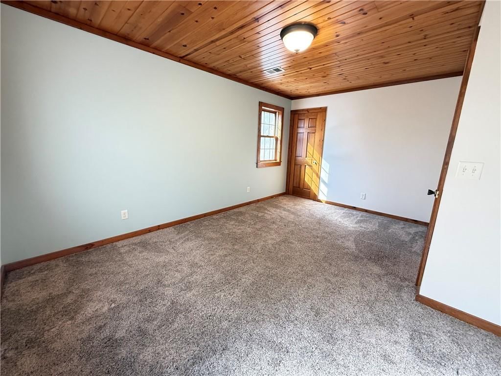 9815 S M 7 Highway — photo 19