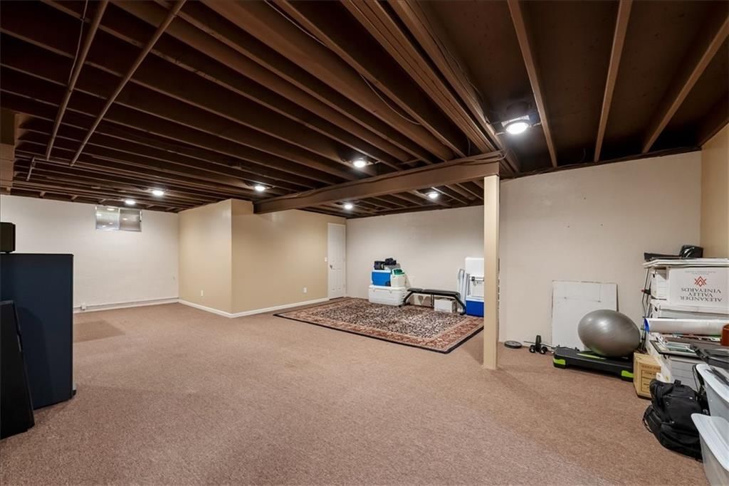 2401 W 123rd Terrace — photo 35