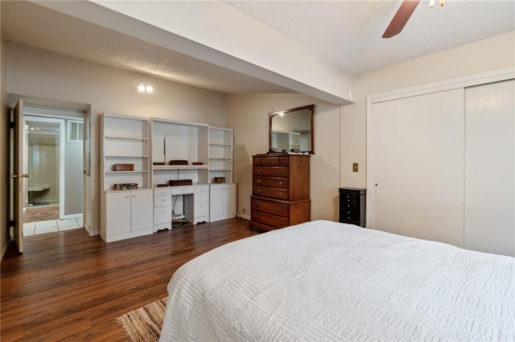 614 Town and Country Lane — photo 18
