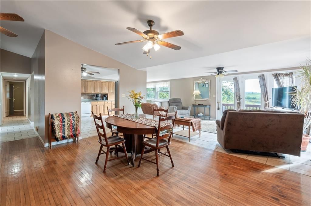 614 Town and Country Lane — photo 9