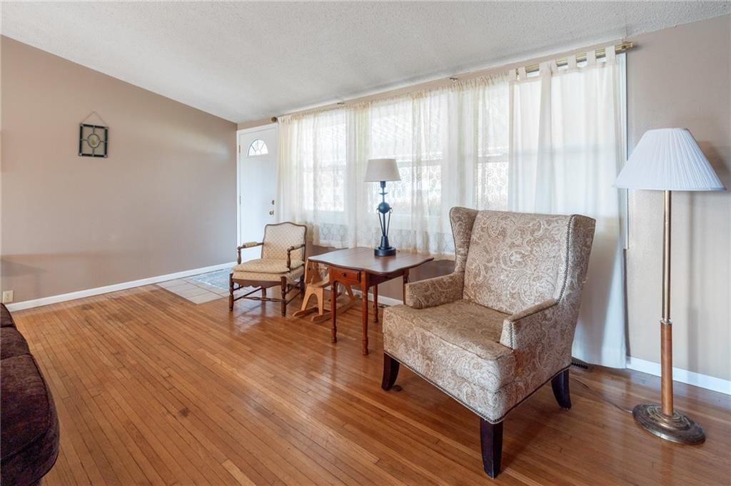 614 Town and Country Lane — photo 10