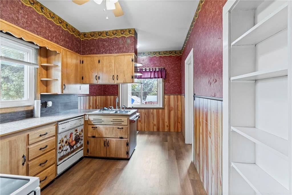 102 Rea Street — photo 8