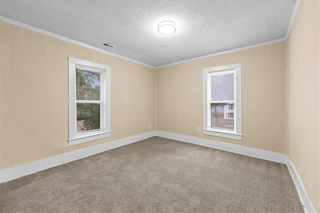 912 N Main Street — photo 31