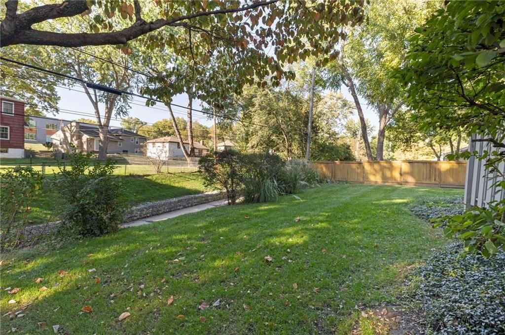 7844 Tomahawk Road — photo 41