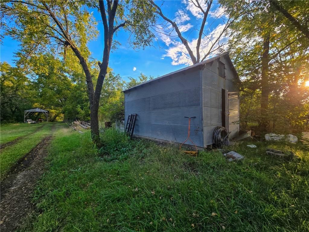 1000 J Avenue — photo 18