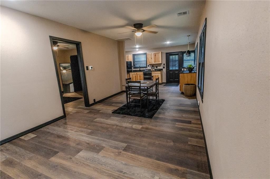 407 Lemon Street — photo 15