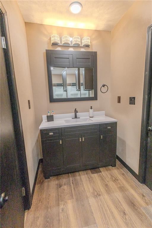 407 Lemon Street — photo 28