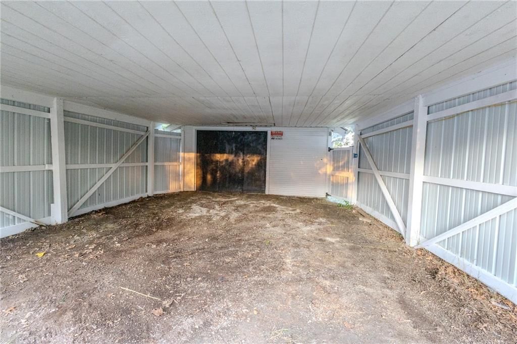 407 Lemon Street — photo 35
