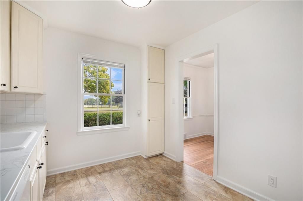 8330 Summit Street — photo 7