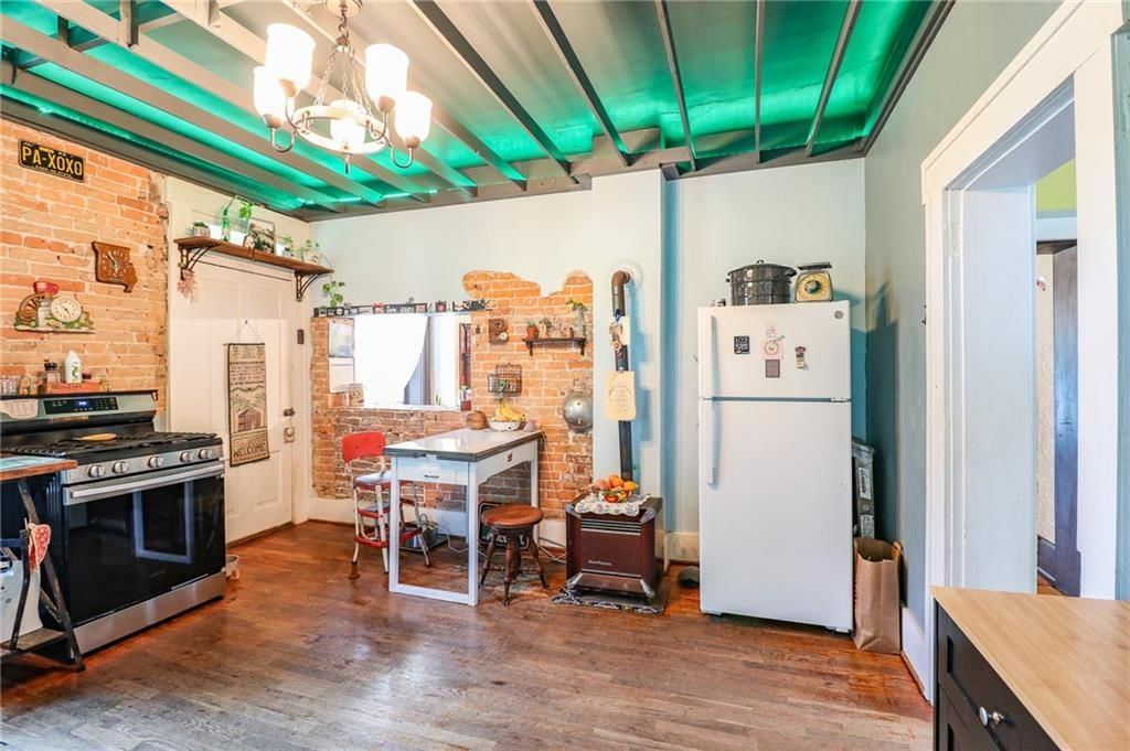 502 N Armstrong Street — photo 14