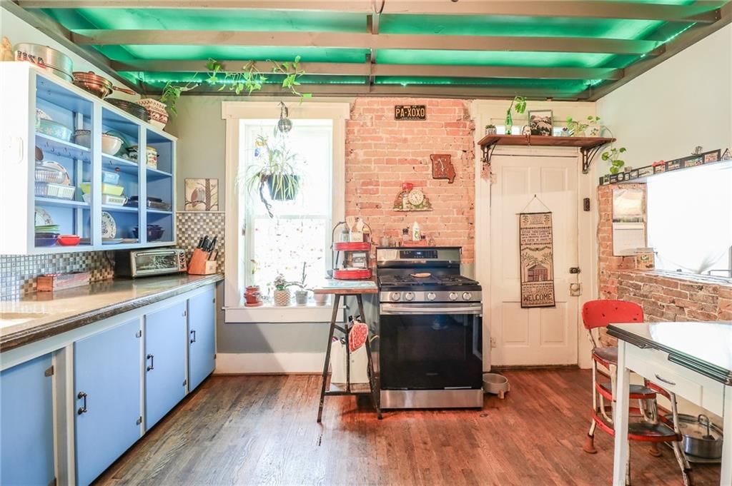 502 N Armstrong Street — photo 17