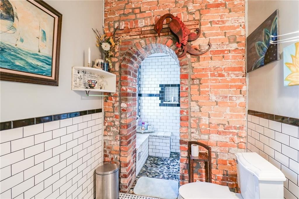 502 N Armstrong Street — photo 24