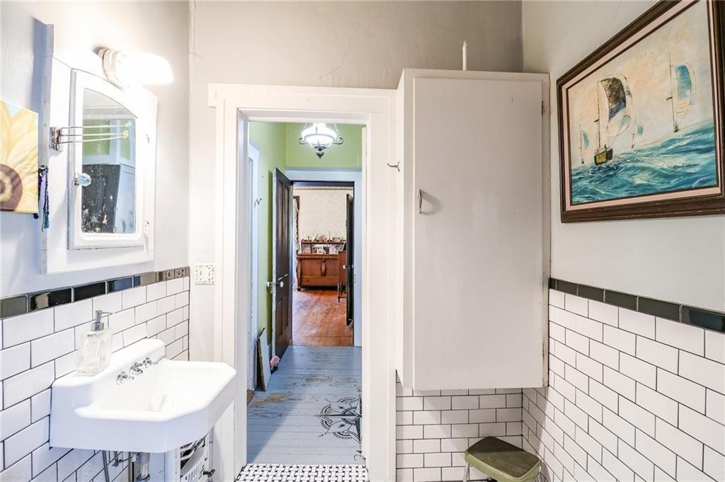 502 N Armstrong Street — photo 26