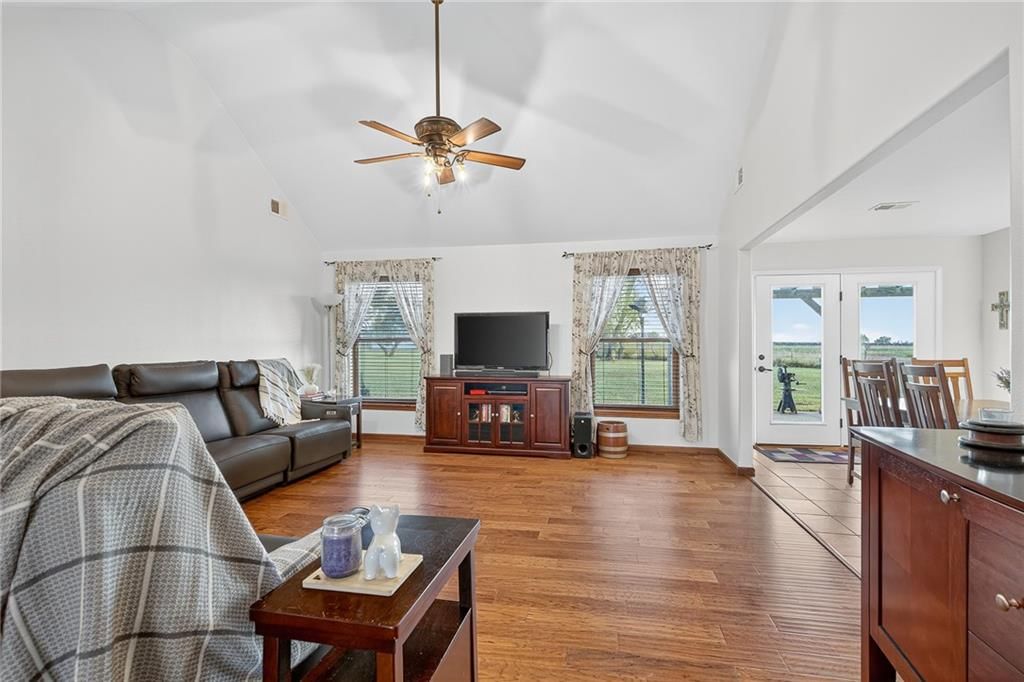 9005 NW State Route 52 N/A — photo 29