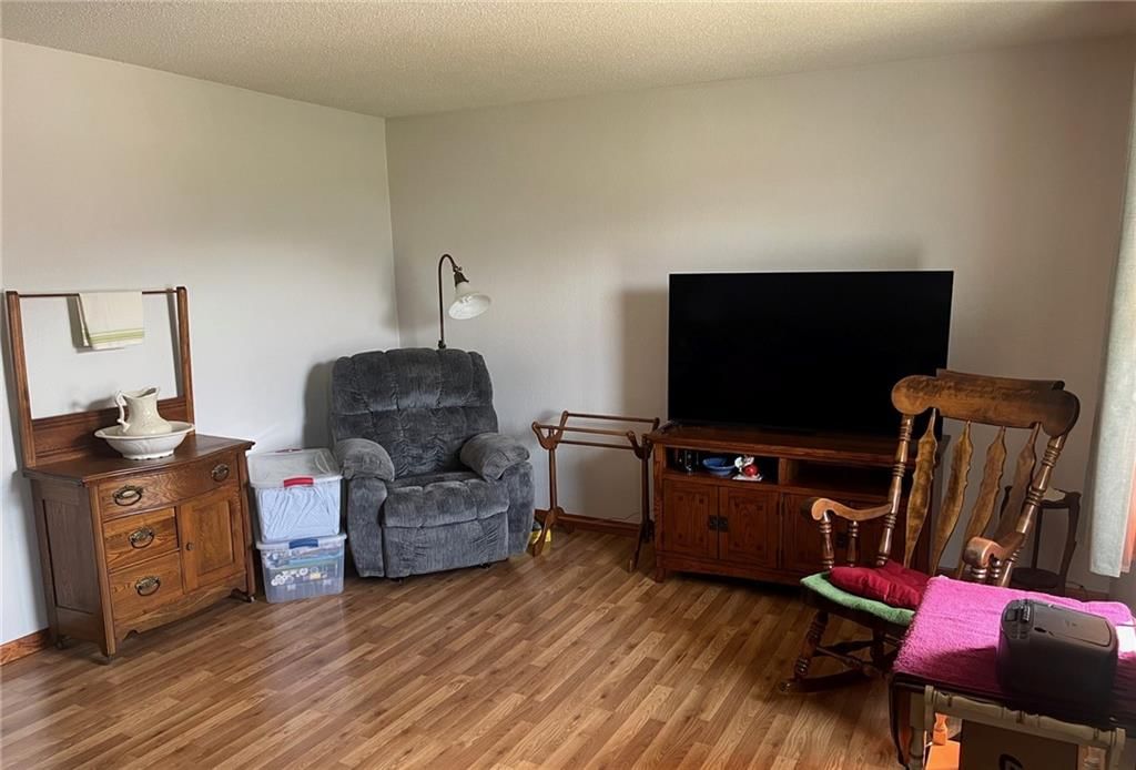 311 W Pine Street — photo 4