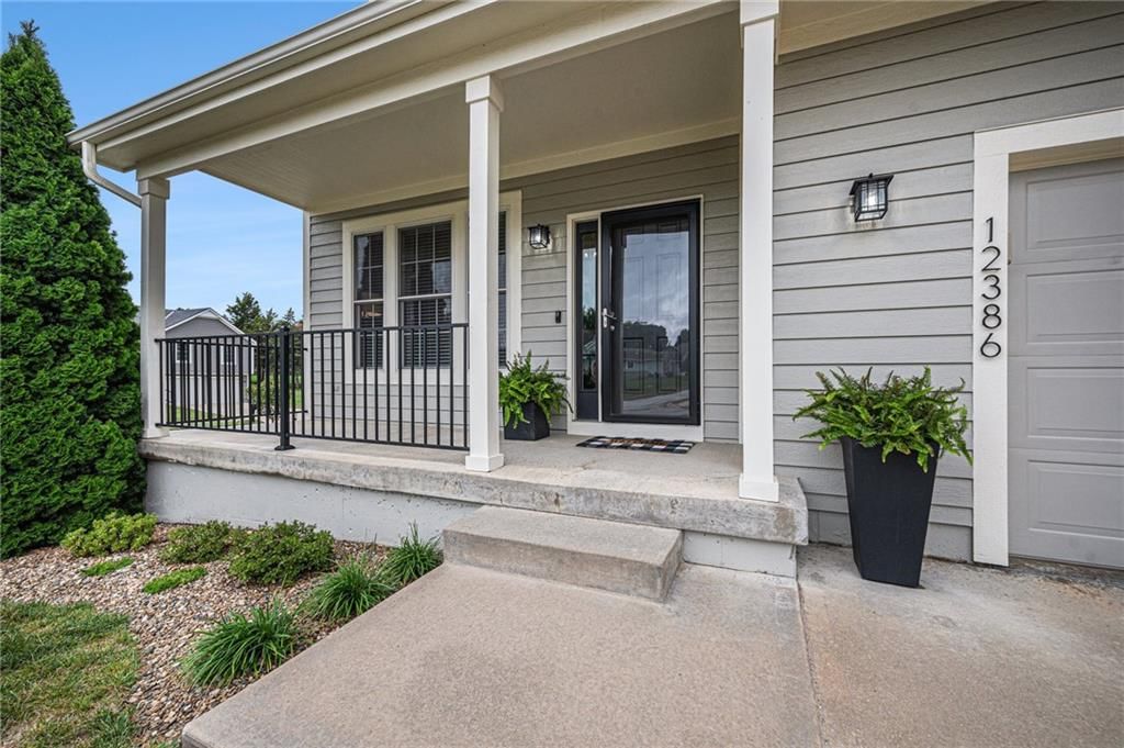 12386 S Lincoln Street — photo 2