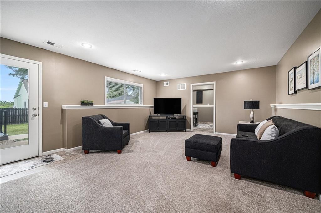 12386 S Lincoln Street — photo 19