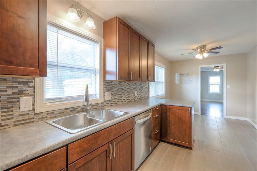 1406 E Loula Street — photo 13