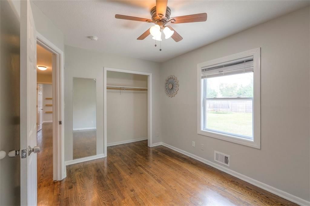 1406 E Loula Street — photo 16